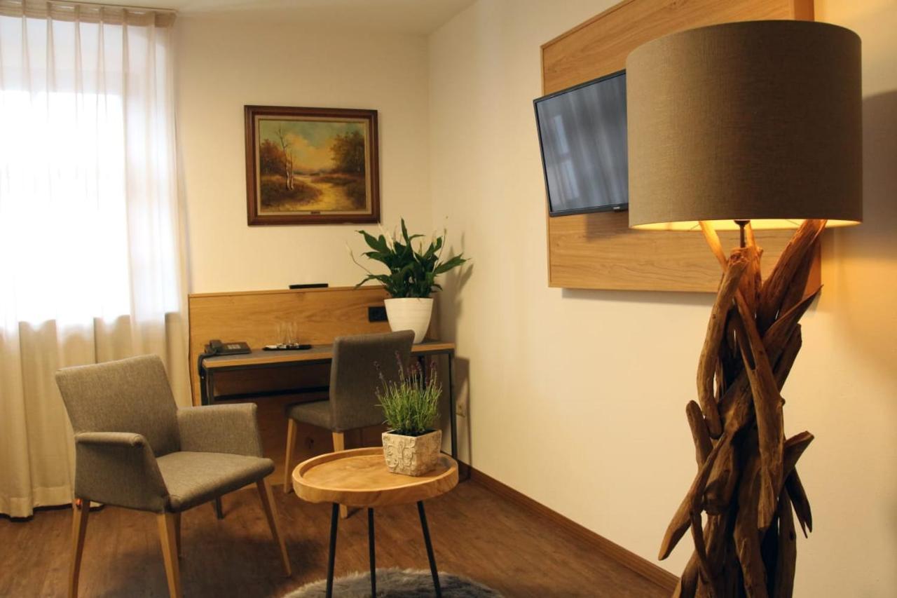 Hotel Zum Ehem. Koenigl. Bayr. Forsthaus Waldsassen Εξωτερικό φωτογραφία